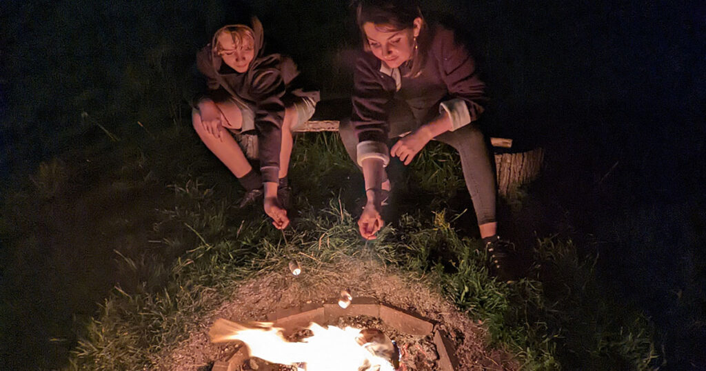 firepit and smores