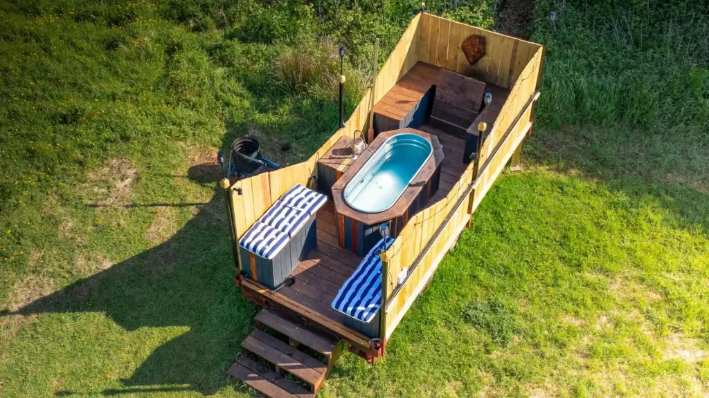 east sussex glamping hot tub
